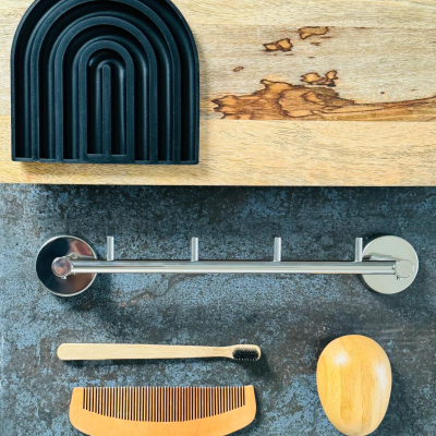 MEHRFACHE EDELSTAHL-BADEZIMMERHAKEN – WO ELEGANZ AUF FUNKTIONALITÄT TRIFFT